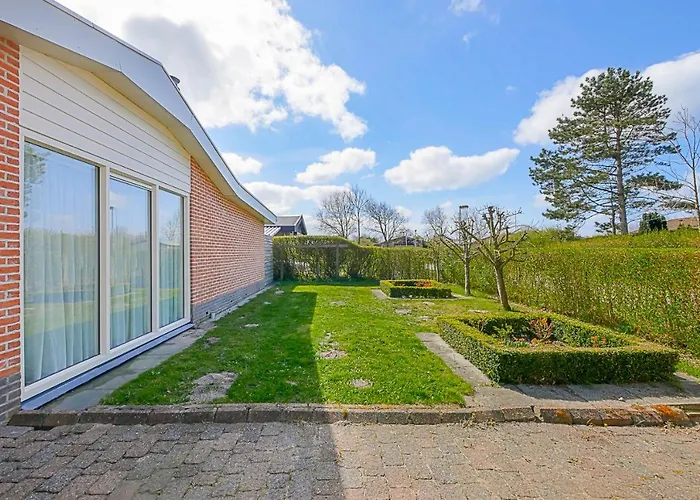 Springtij Met Prive Zwembad - Aan Zee 펜션 *