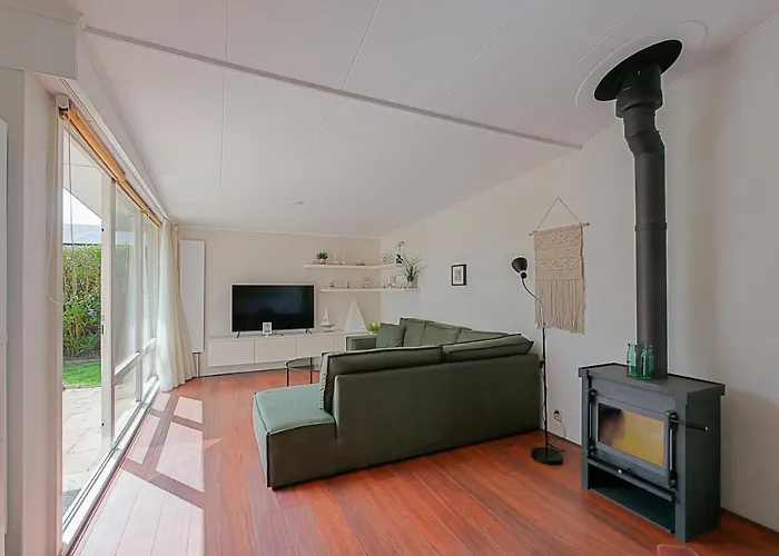 Springtij Met Prive Zwembad - Aan Zee 펜션