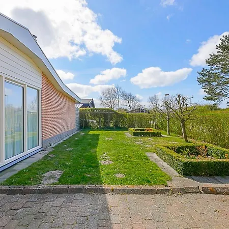 Springtij Met Prive Zwembad - Aan Zee 別荘 *