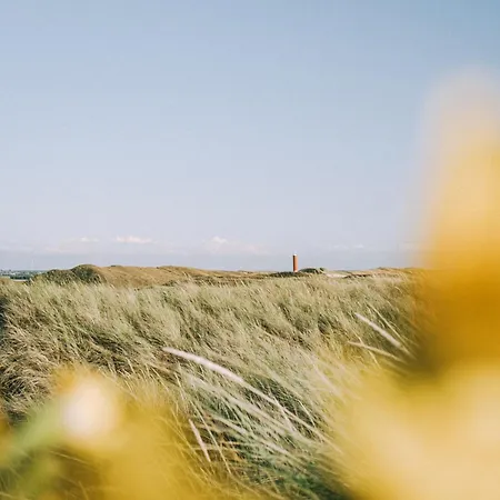 Springtij Met Prive Zwembad - Aan Zee 別荘 *